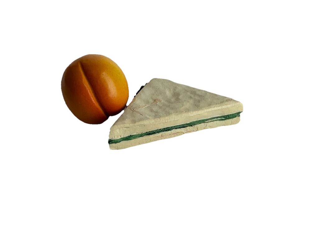 Pleasant Company American Girl Peach Sandwich Only Samantha Tea Tin Lunchbox